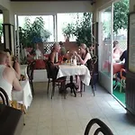 Hotel Huzuray 2*