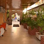Hotel Huzuray 2*