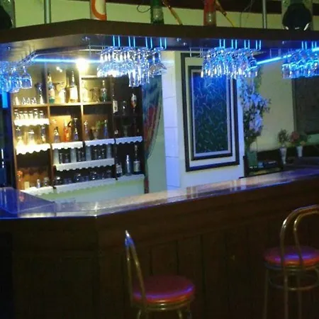 酒店 Huzuray