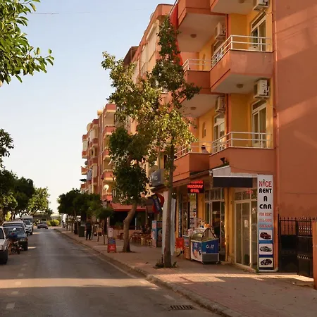 Szálloda Huzuray 2*