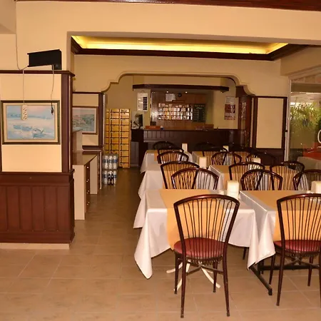 Otel Huzuray 2*