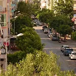 Huzuray فندق 2*